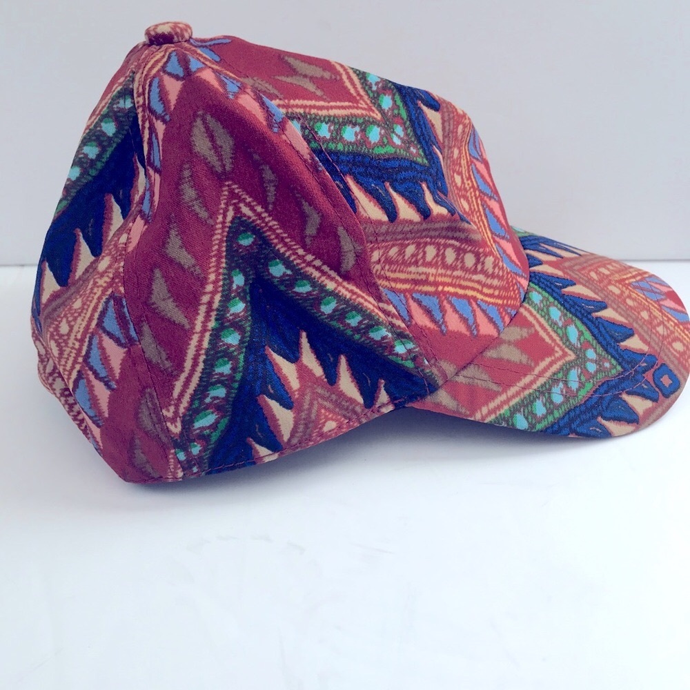 AZTEC PRINT CAP SNAP BACK      …